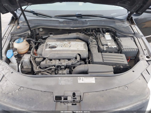 45068082 :رقم المزاد ، WVWMN7AN7AE559751 vin ، 2010 Volkswagen Cc Sport مزاد بيع