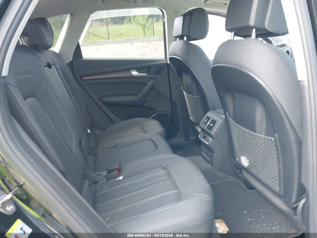 45068101 :رقم المزاد ، WA1BAAFY5M2011668 vin ، 2021 Audi Q5 Premium Plus 45 Tfsi Quattro S Tronic مزاد بيع