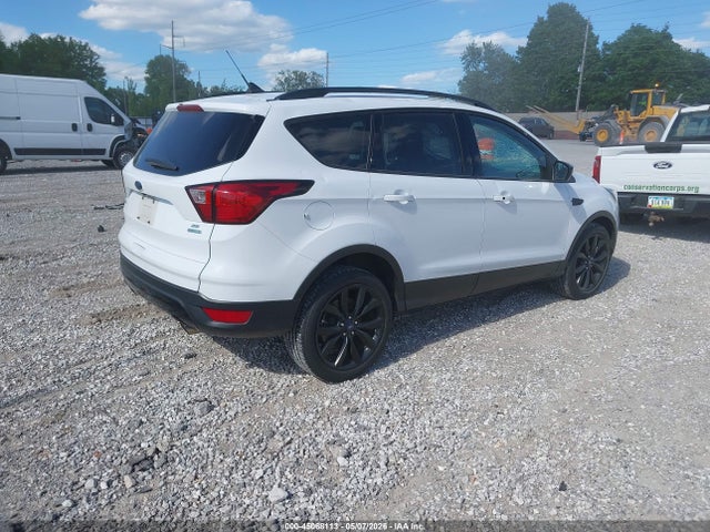 Продажа на аукционе авто 2019 Ford Escape Se, vin: 1FMCU0GD0KUC53465, номер лота: 45068113