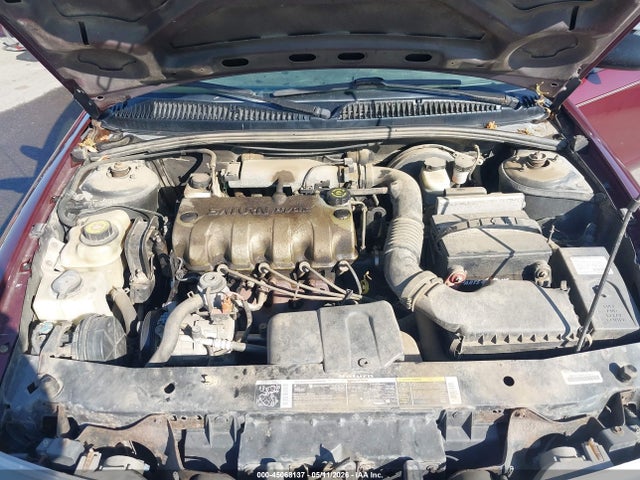 45068137 :رقم المزاد ، 1G8ZF548X2Z131285 vin ، 2002 Saturn S-series Sl مزاد بيع