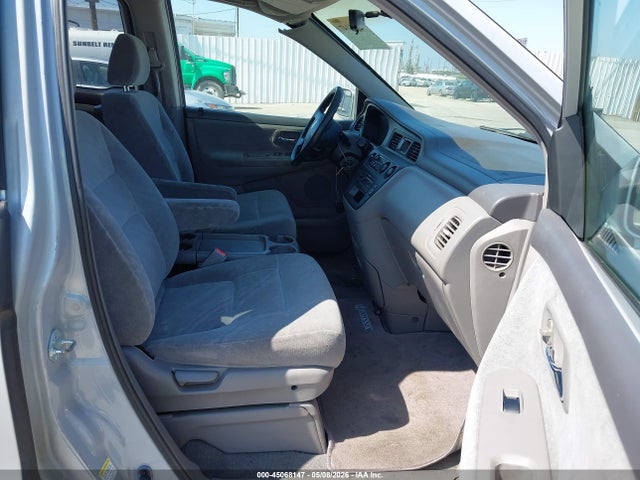 45068147 :رقم المزاد ، 2HKRL18682H522863 vin ، 2002 Honda Odyssey Ex مزاد بيع