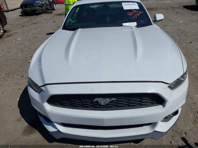 45068148 :رقم المزاد ، 1FA6P8AM9G5326095 vin ، 2016 Ford Mustang V6 مزاد بيع
