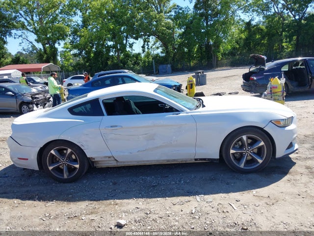 45068148 :رقم المزاد ، 1FA6P8AM9G5326095 vin ، 2016 Ford Mustang V6 مزاد بيع