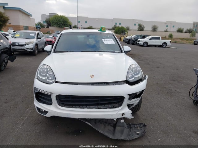 45068151 :رقم المزاد ، WP1AA2A26GKA11532 vin ، 2016 Porsche Cayenne مزاد بيع