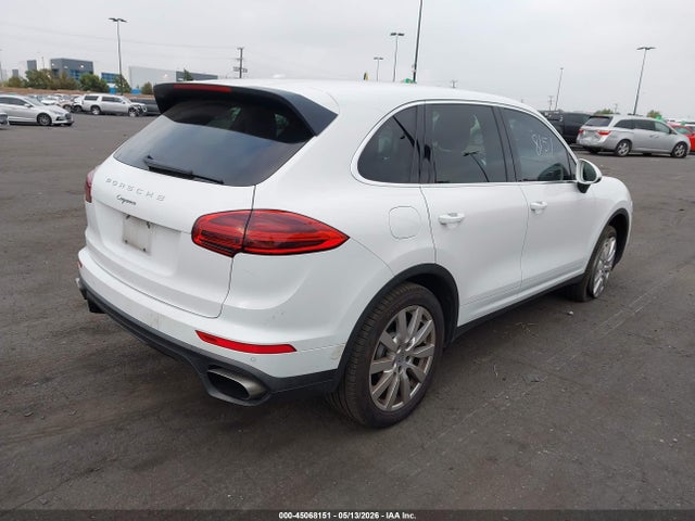45068151 :رقم المزاد ، WP1AA2A26GKA11532 vin ، 2016 Porsche Cayenne مزاد بيع