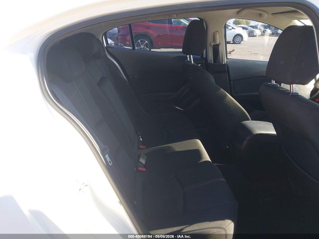Mazda Mazda3 Sport 2018 3MZBN1U74JM198357 Image 8