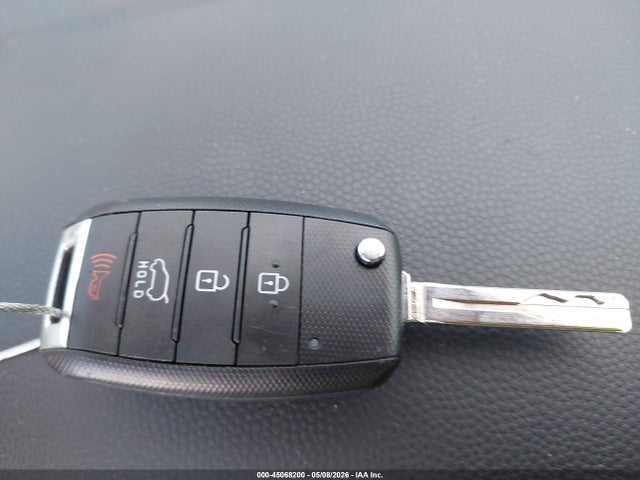 Продажа на аукционе авто 2018 Kia Soul +, vin: KNDJP3A52J7607392, номер лота: 45068200