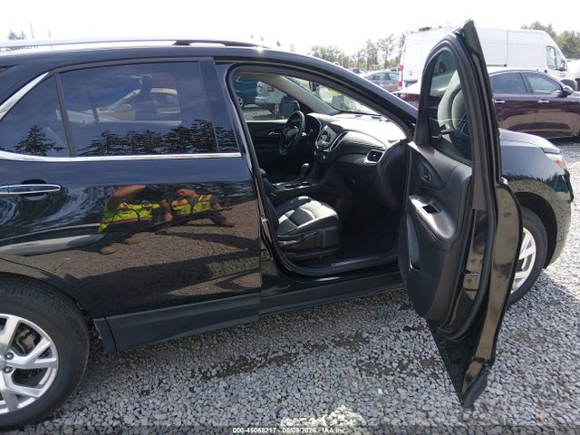 Продаж на аукціоні авто 2020 Chevrolet Equinox Premier, vin: 2GNAXXEV2L6107180, номер лоту: 45068217