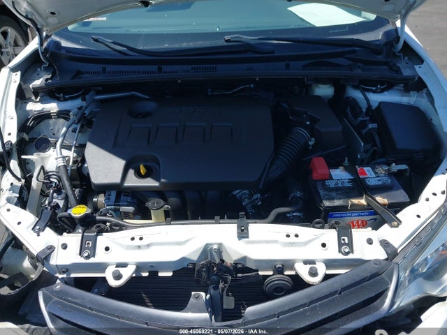 Toyota Corolla Le Plus 2015 5YFBURHEXFP210265 Image 10