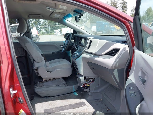 5TDKK3DC5FS625704 Toyota Sienna Le 7 Passenger/le 8 Passenger