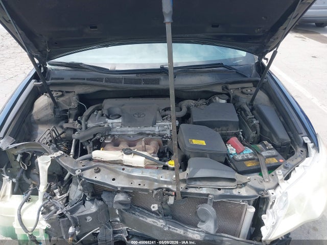 45068241 :رقم المزاد ، 4T4BF1FK9CR245335 vin ، 2012 Toyota Camry Le مزاد بيع