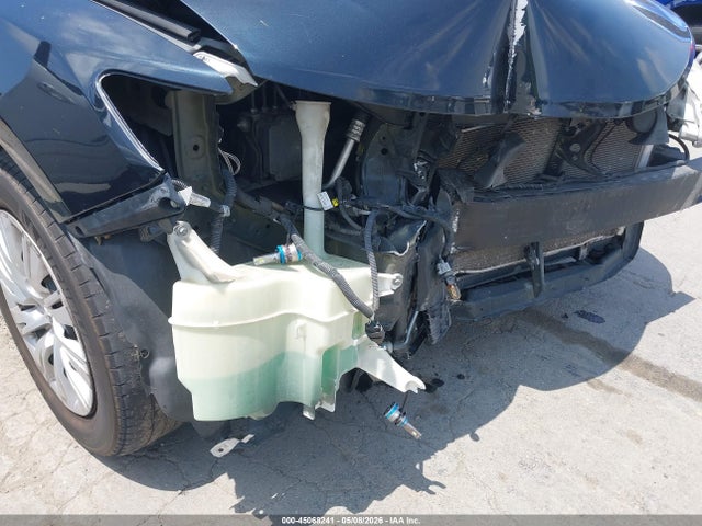 45068241 :رقم المزاد ، 4T4BF1FK9CR245335 vin ، 2012 Toyota Camry Le مزاد بيع