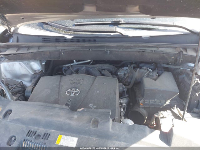 Продаж на аукціоні авто 2019 Toyota Highlander Se, vin: 5TDJZRFH9KS611219, номер лоту: 45068272
