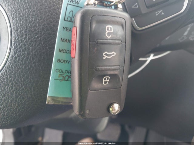 WVGAV7AX1GW509253 Volkswagen TIGUAN SE