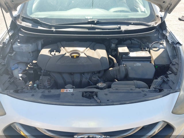 Продаж на аукціоні авто 2013 Hyundai Elantra Gt, vin: KMHD35LE6DU094795, номер лоту: 45068305