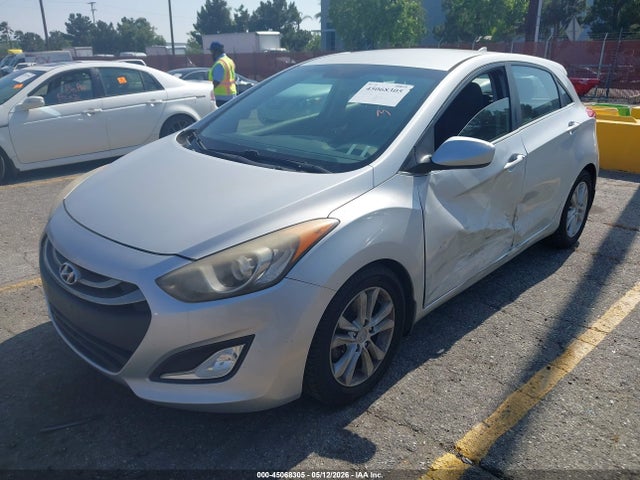 Продаж на аукціоні авто 2013 Hyundai Elantra Gt, vin: KMHD35LE6DU094795, номер лоту: 45068305