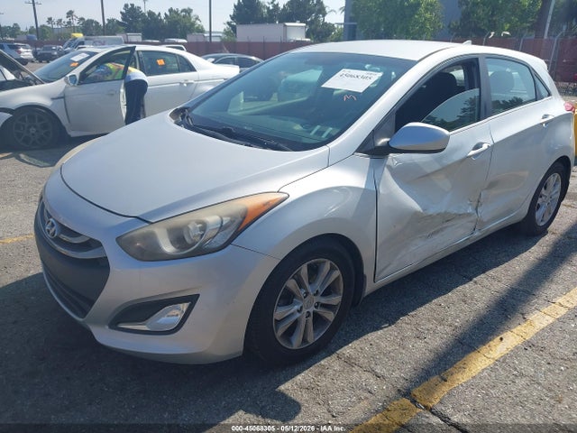 Продаж на аукціоні авто 2013 Hyundai Elantra Gt, vin: KMHD35LE6DU094795, номер лоту: 45068305