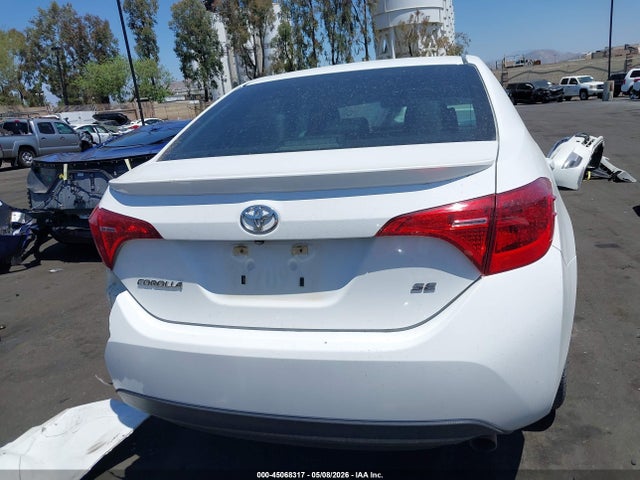 Toyota COROLLA SE 2017 5YFBURHE6HP679808 Image 17