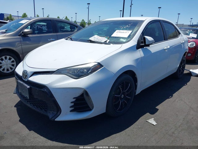 Toyota COROLLA SE 2017 5YFBURHE6HP679808 Image 2