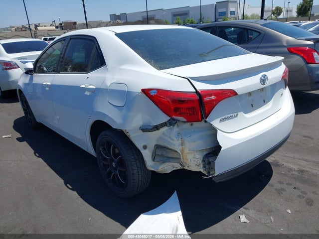Toyota COROLLA SE 2017 5YFBURHE6HP679808 Image 3