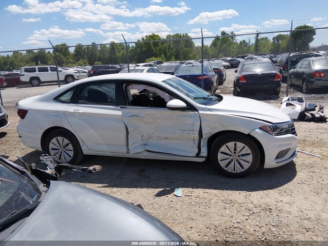 Продаж на аукціоні авто 2019 Volkswagen Jetta 1.4t R-line/1.4t S/1.4t Se, vin: 3VWC57BU4KM138354, номер лоту: 45068320