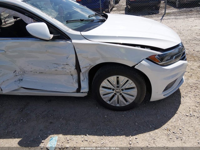 Продаж на аукціоні авто 2019 Volkswagen Jetta 1.4t R-line/1.4t S/1.4t Se, vin: 3VWC57BU4KM138354, номер лоту: 45068320