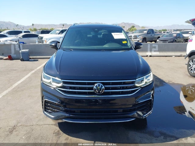 Продаж на аукціоні авто 2022 Volkswagen Tiguan 2.0t Sel R-line, vin: 3VV4B7AX5NM013770, номер лоту: 45068325