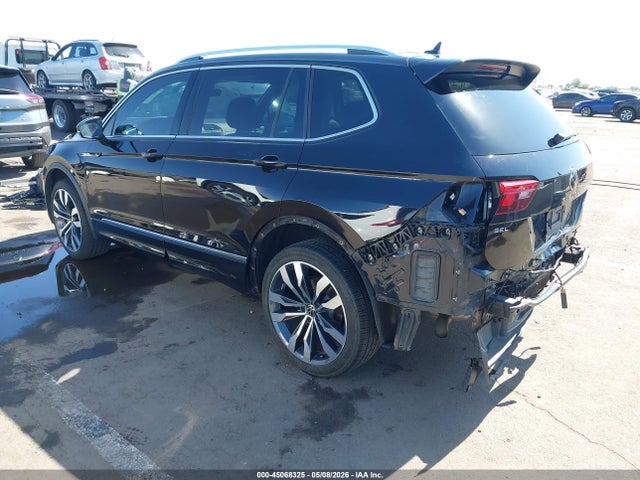 Продаж на аукціоні авто 2022 Volkswagen Tiguan 2.0t Sel R-line, vin: 3VV4B7AX5NM013770, номер лоту: 45068325