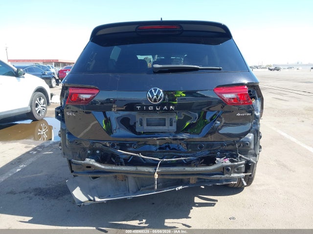 Продаж на аукціоні авто 2022 Volkswagen Tiguan 2.0t Sel R-line, vin: 3VV4B7AX5NM013770, номер лоту: 45068325