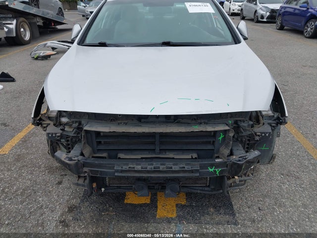 Aukcja sprzedaży 2016 Hyundai Sonata Hybrid Se, vin: KMHE24L18GA025787, numer aukcji: 45068340