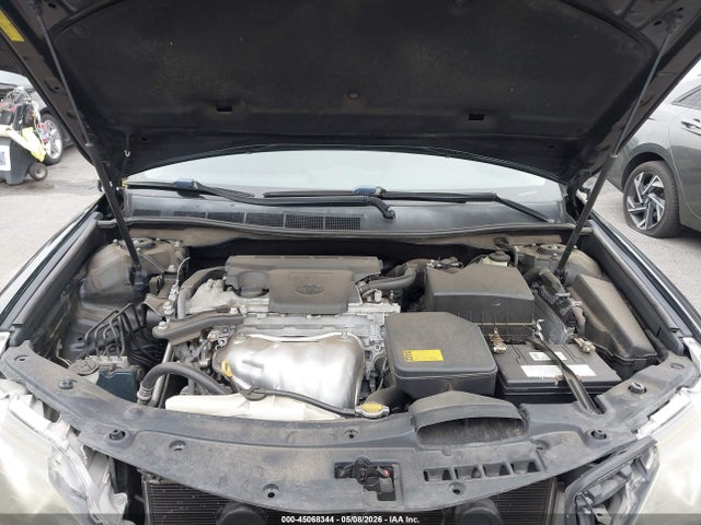 4T1BF1FK1EU857722 Toyota CAMRY SE