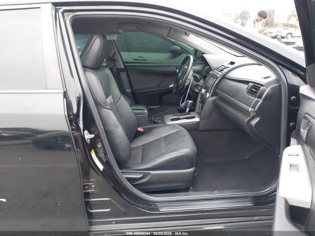 4T1BF1FK1EU857722 Toyota CAMRY SE