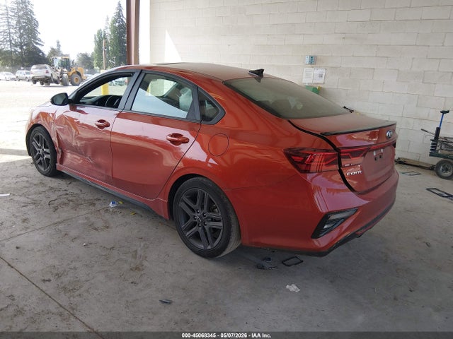 3KPF34AD8ME398727 KIA Forte Gt-line