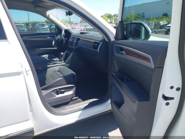 45068357 :رقم المزاد ، 1V2NR2CA3KC611331 vin ، 2019 Volkswagen Atlas 3.6l V6 Sel Premium مزاد بيع