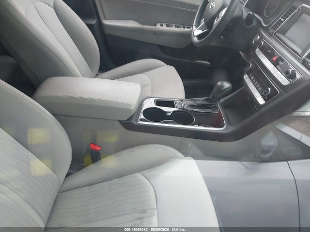 Продаж на аукціоні авто 2019 Hyundai Sonata Plug-in Hybrid, vin: KMHE14L29KA091298, номер лоту: 45068362