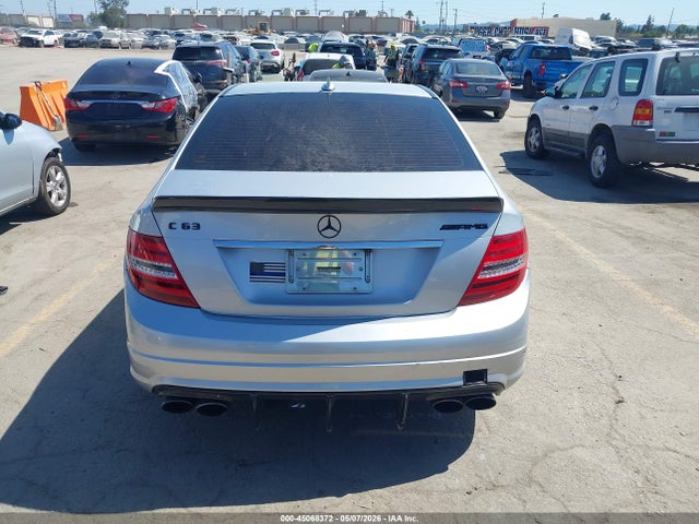 45068372 :رقم المزاد ، WDDGF77X09F304616 vin ، 2009 Mercedes-benz C 63 Amg مزاد بيع