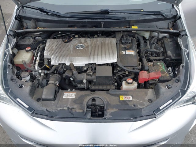 JTDKARFU0G3015630 Toyota Prius Three