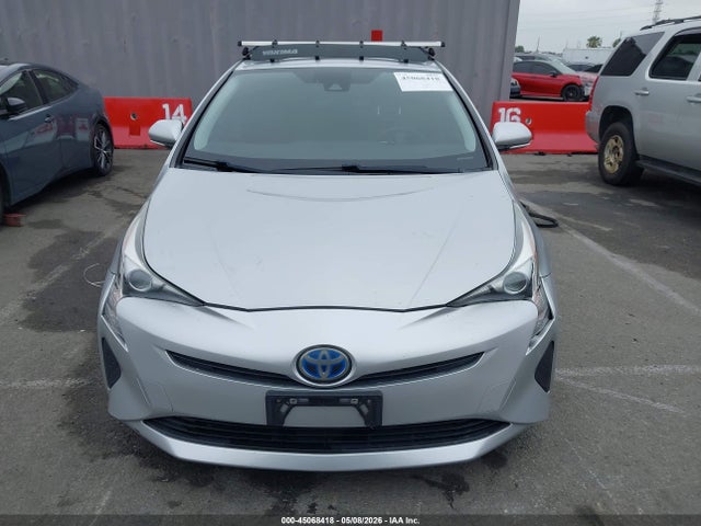 JTDKARFU0G3015630 Toyota Prius Three