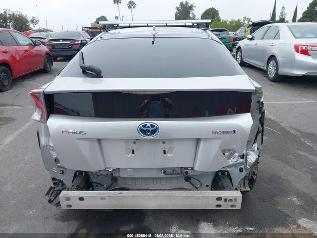 JTDKARFU0G3015630 Toyota Prius Three
