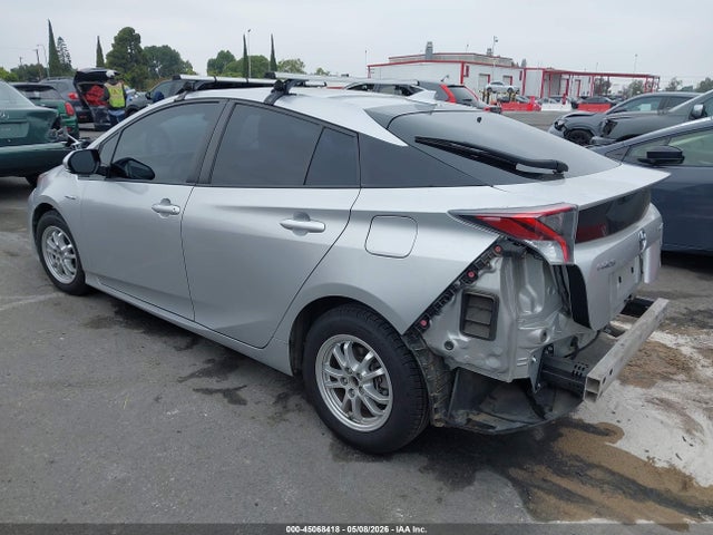 JTDKARFU0G3015630 Toyota Prius Three