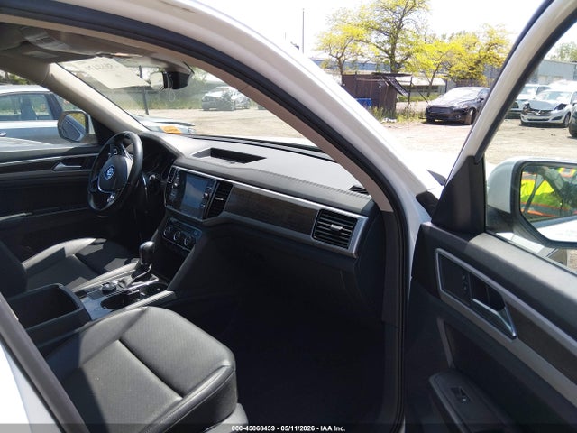 2018 Volkswagen Atlas 3.6l V6 Sel მანქანა იყიდება აუქციონზე, vin: 1V2MR2CA5JC532009, აუქციონის ნომერი: 45068439