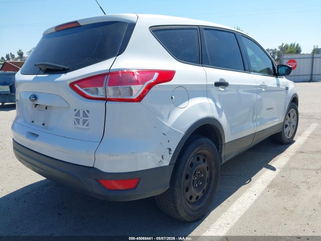 Продаж на аукціоні авто 2015 Ford Escape S, vin: 1FMCU0F71FUC05233, номер лоту: 45068441