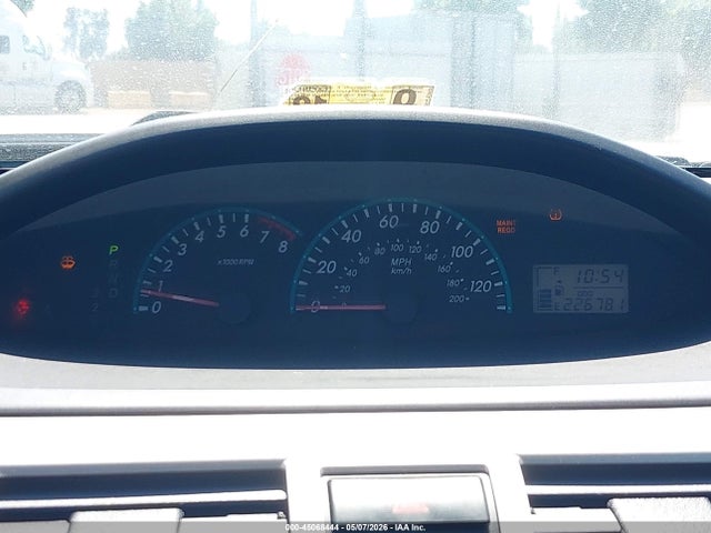 2010 Toyota Yaris მანქანა იყიდება აუქციონზე, vin: JTDBT4K33A1396824, აუქციონის ნომერი: 45068444