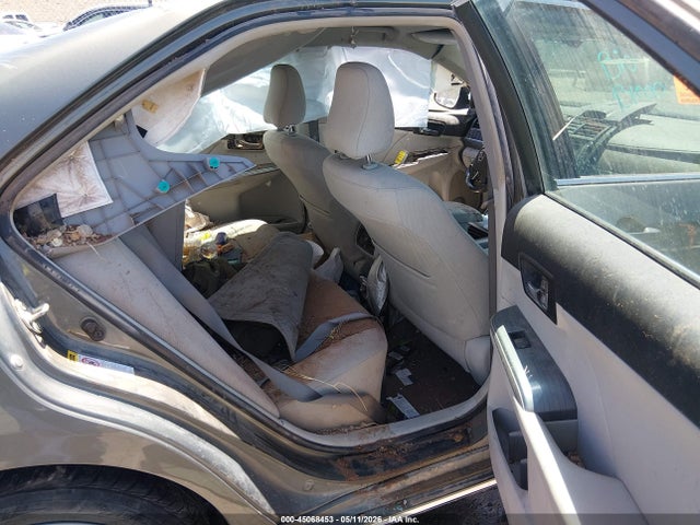 2014 Toyota Camry Hybrid Xle მანქანა იყიდება აუქციონზე, vin: 4T1BD1FK3EU118745, აუქციონის ნომერი: 45068453