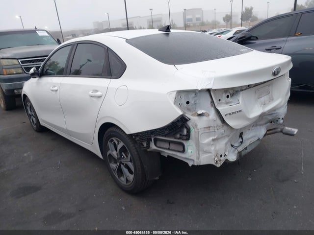 Продажа на аукционе авто 2021 Kia Forte Lxs, vin: 3KPF24AD1ME302911, номер лота: 45068455