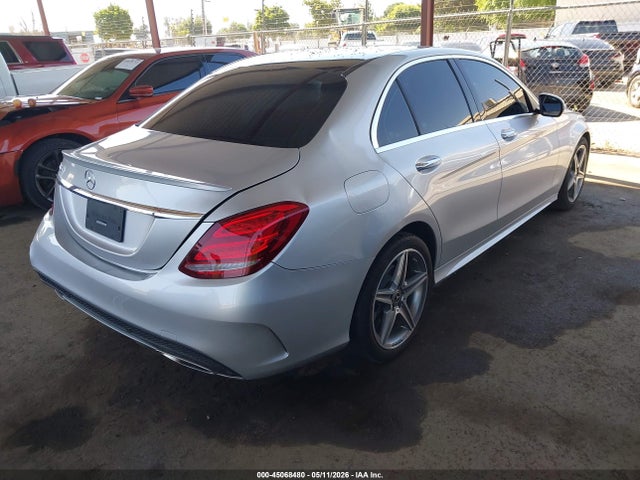55SWF4JB6JU253194 Mercedes-Benz C 300