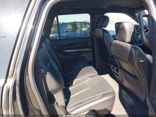 Продаж на аукціоні авто 2018 Ford Expedition Max Xlt, vin: 1FMJK1JT3JEA15850, номер лоту: 45068487