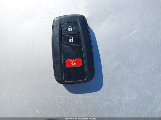 JTDKBRFU0G3000896 Toyota Prius Two