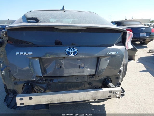 JTDKBRFU0G3000896 Toyota Prius Two