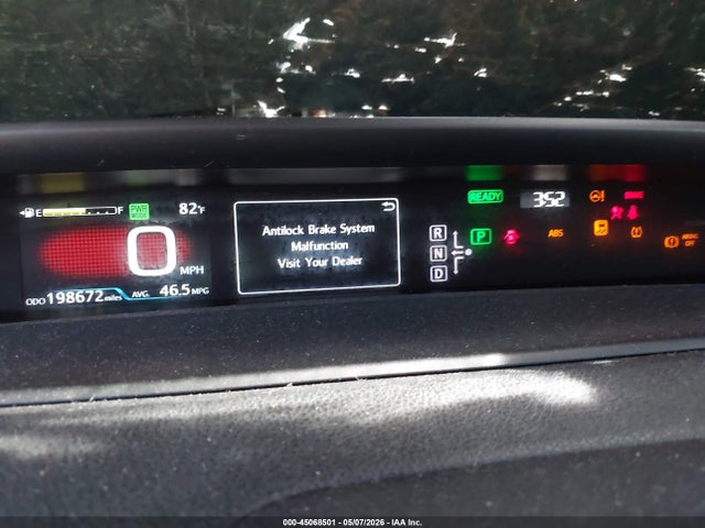 JTDKBRFU0G3000896 Toyota Prius Two